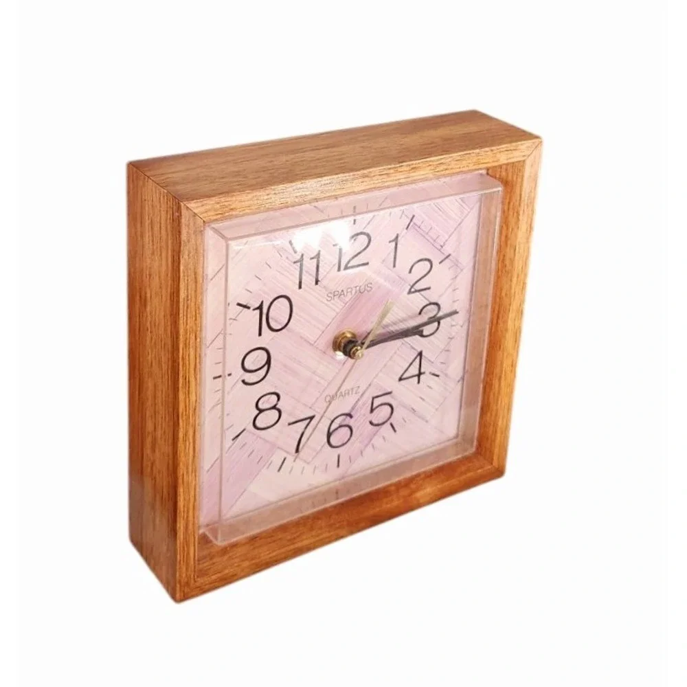 Vintage Spartus‎ Wall Clock Oak Wooden Frame Lavender Face Plaid Design 8